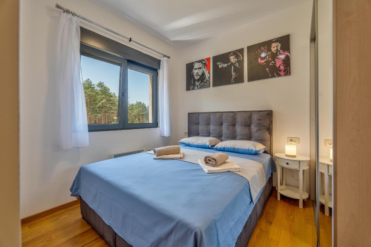 Vila Pekovic Green, Pine Trees View 2 Bedrooms Apartment Zlatibor Bagian luar foto