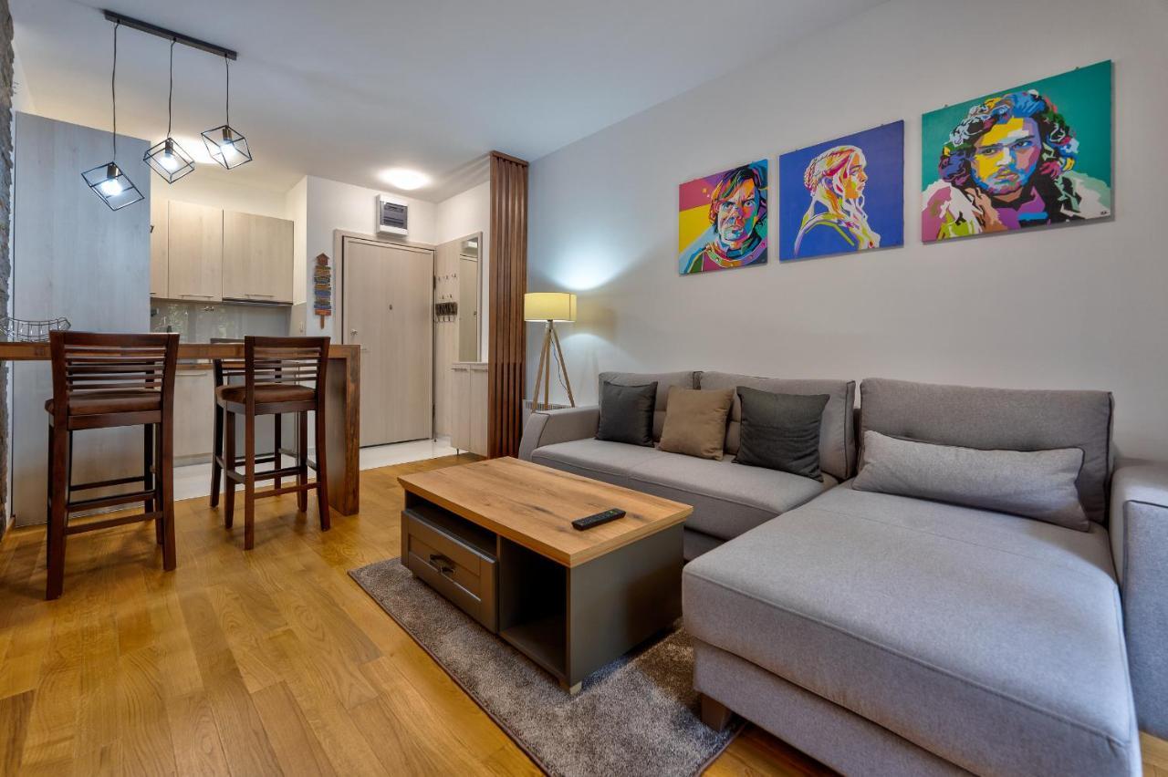 Vila Pekovic Green, Pine Trees View 2 Bedrooms Apartment Zlatibor Bagian luar foto
