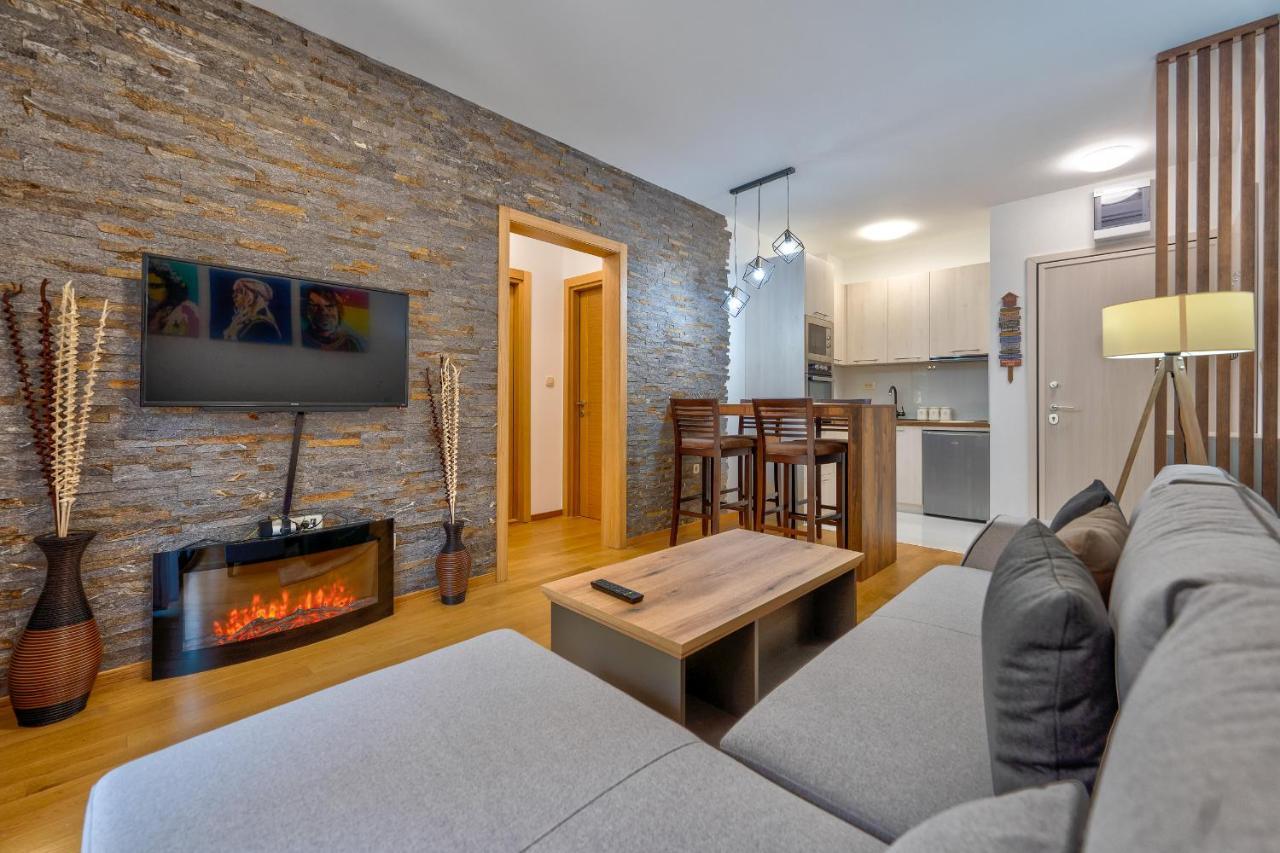 Vila Pekovic Green, Pine Trees View 2 Bedrooms Apartment Zlatibor Bagian luar foto